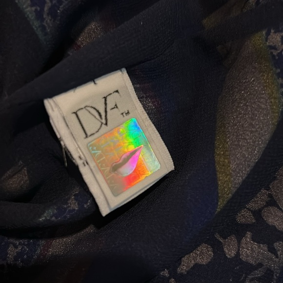 Diane Von Furstenberg Ruby Silk Shift Dress size 12 floral and stripe - Picture 7 of 9